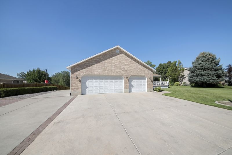 Wood Garage Installation in Katy, TX